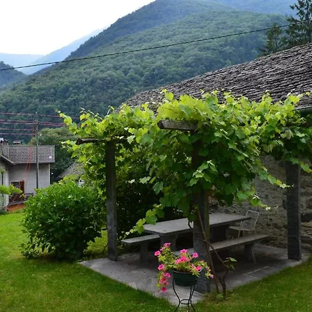 Garni Maggia Szálloda 2*